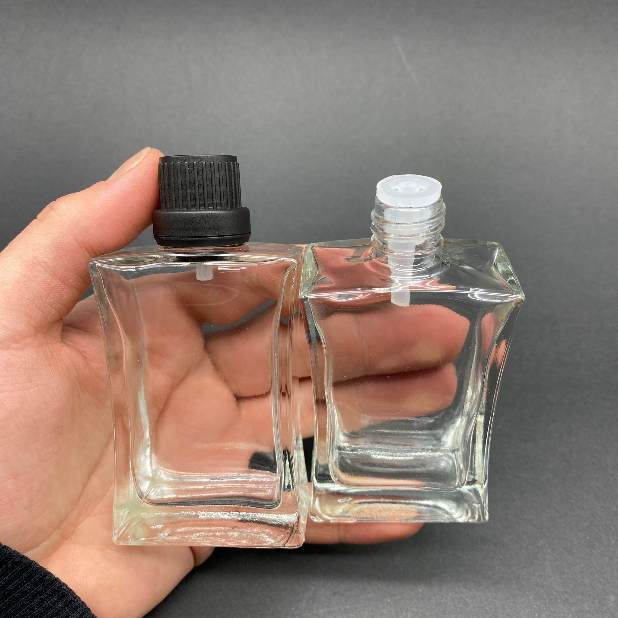 50 CC KÖŞELİ İÇTEN DAMLALIKLI - SİYAH KİLİT KAPAKLI CAM ŞİŞE - 50 ML STANDART İÇTEN DAMLALIKLI CAM ŞİŞE - 1. KALİTE İTHAL CAM