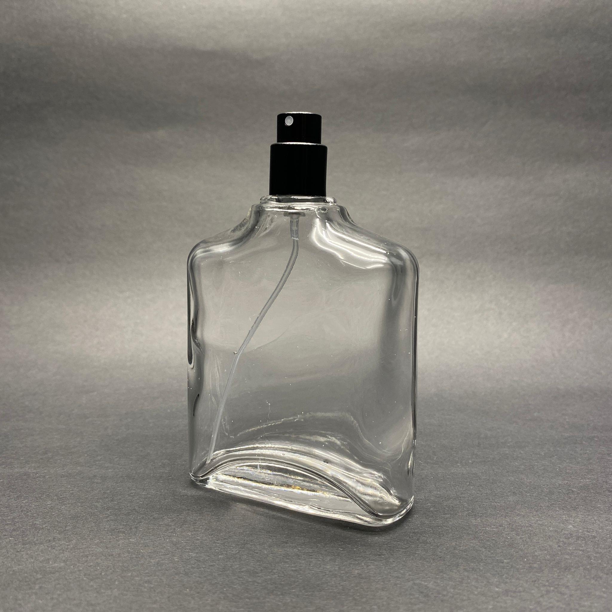 100 ML YASSI MODEL ZEUS PARFÜM ŞİŞESİ - SİYAH METAL SPREYLİ (AĞIZ 15 MM GEÇME KOLAY KAPAMA) !!DEFOLU ŞİŞE ÇIKABİLİR, FİYAT UYGUN TUTULMUŞTUR!!
