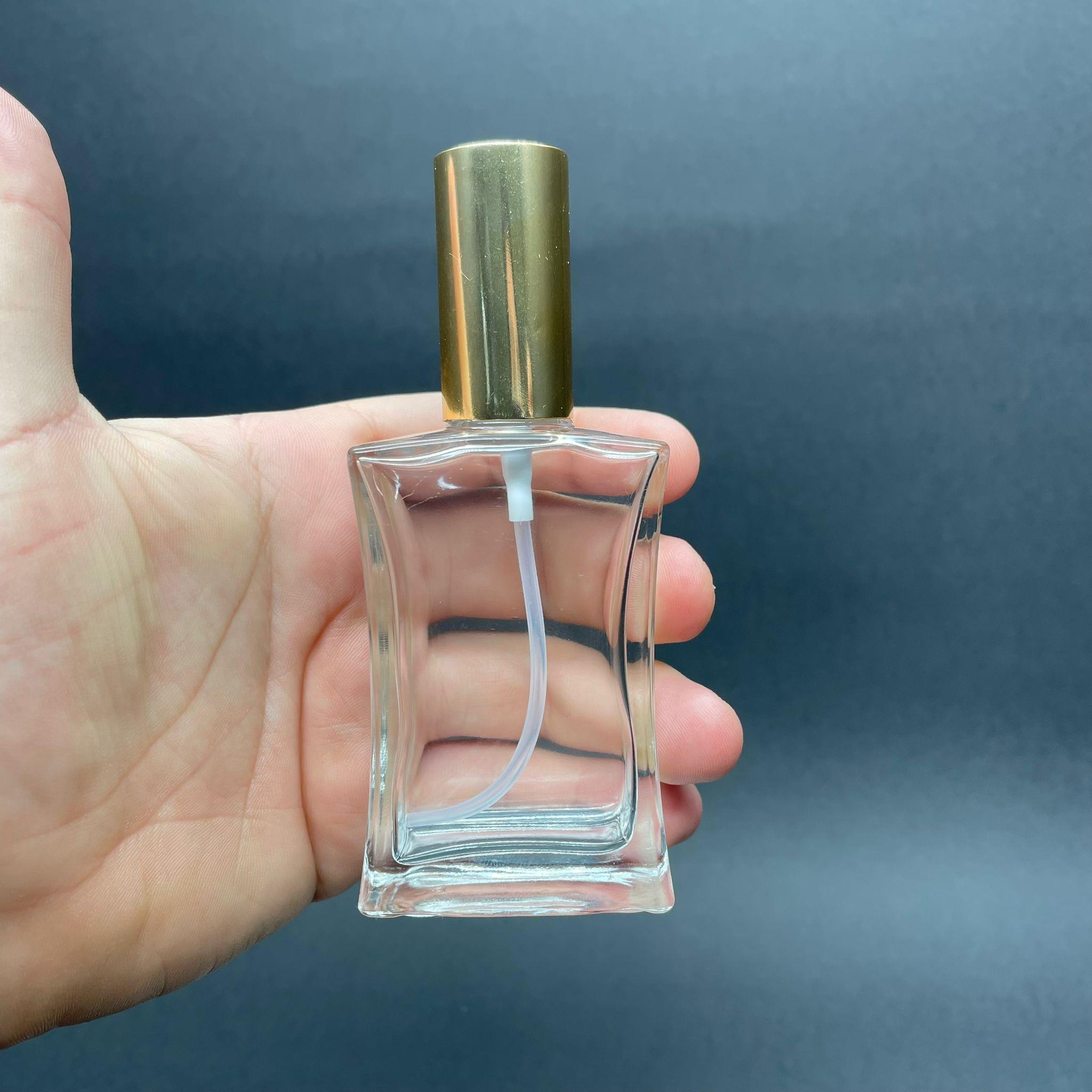 50 CC İNCE BELLİ PARFÜM ŞİŞESİ (DİKDÖRTGEN) GOLD KAPAKLI - SPREYLİ - 50 ML BOŞ PARFÜM ŞİŞESİ - 1. KALİTE İTHAL CAM