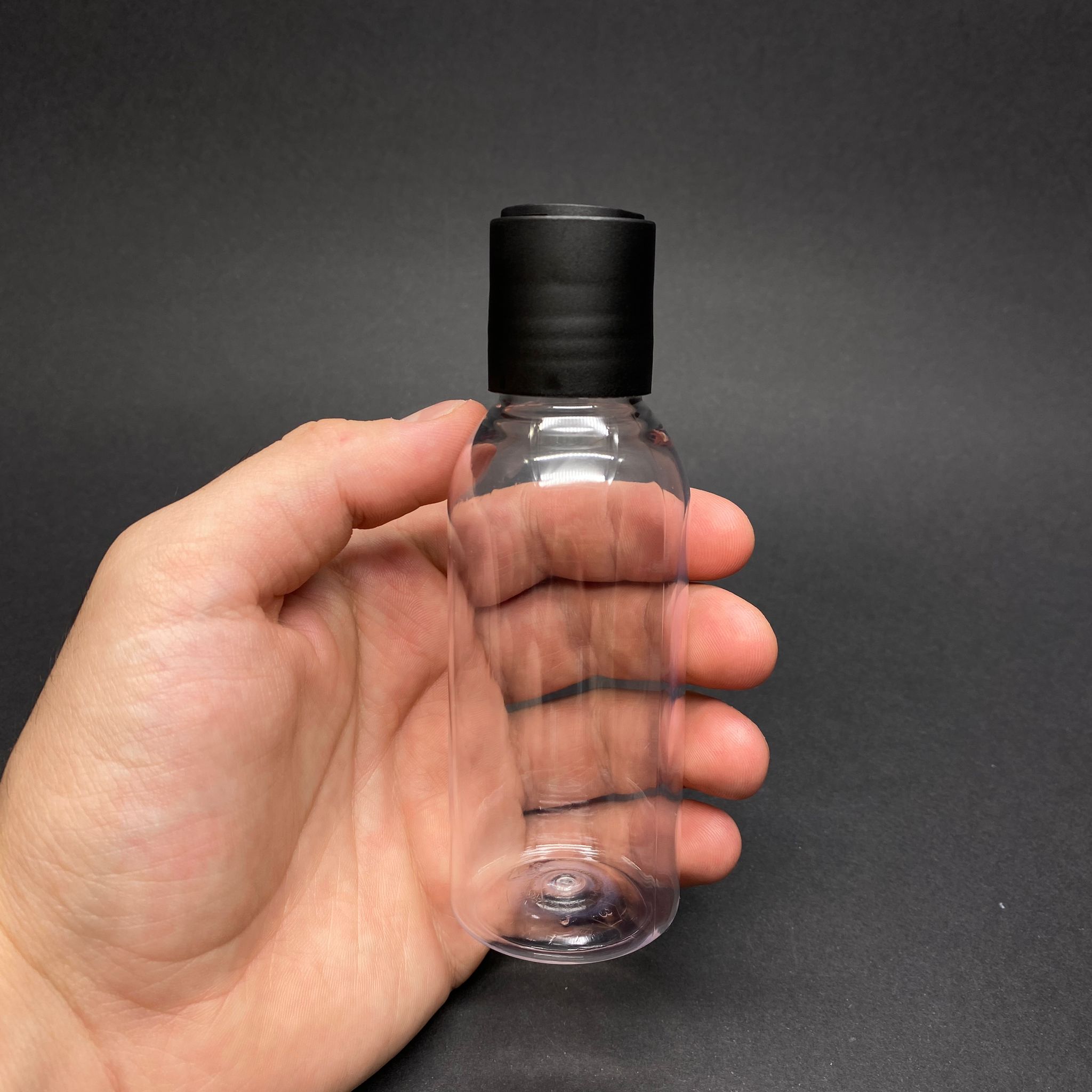 100 CC ŞEFFAF OVAL BOYUNLU PET ŞAMPUAN ŞİŞESİ -  100 ML SİYAH DİSKTOP ŞAMPUAN KAPAKLI