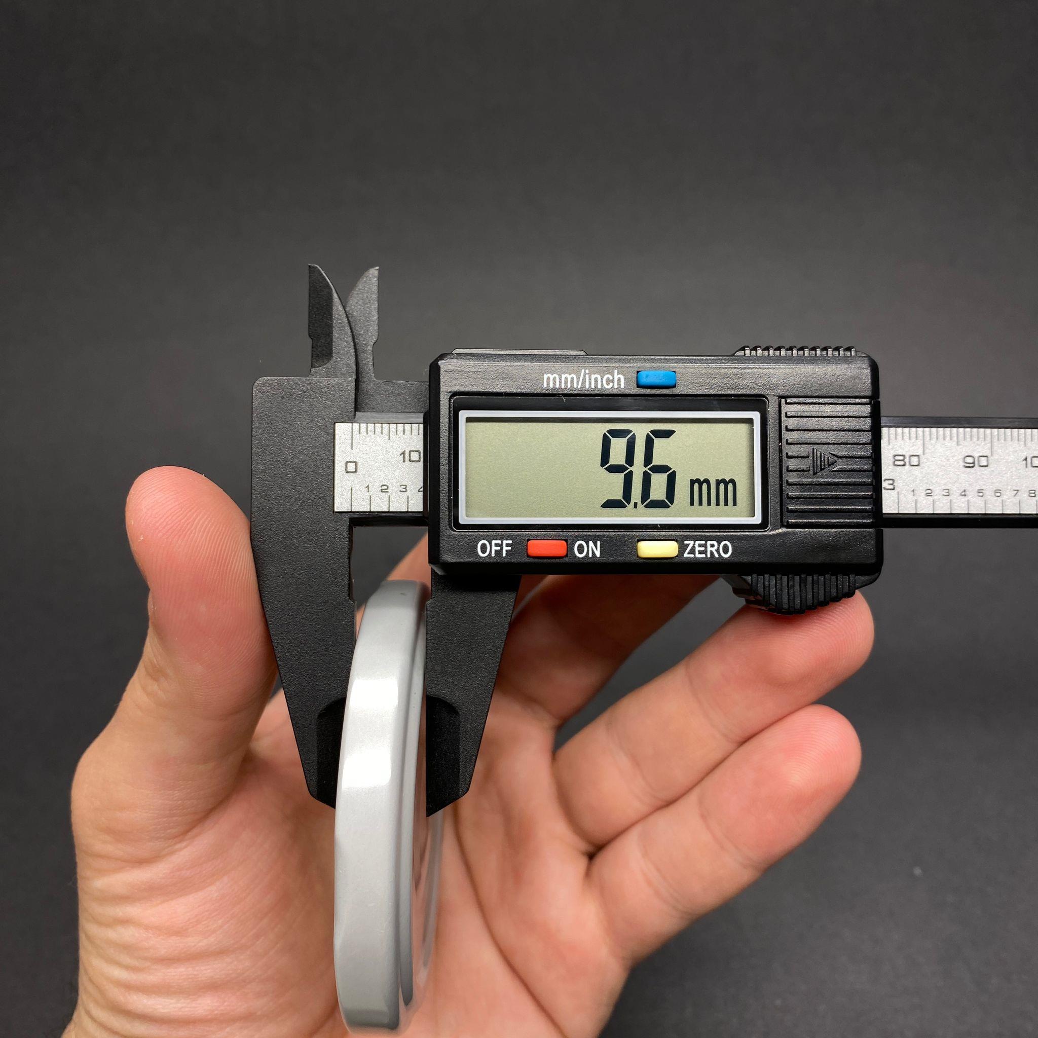 63 MM TWİST-OFF GRİ METAL KAPAK - EMNİYET DÜĞMELİ METAL BUTONLU KAPAK