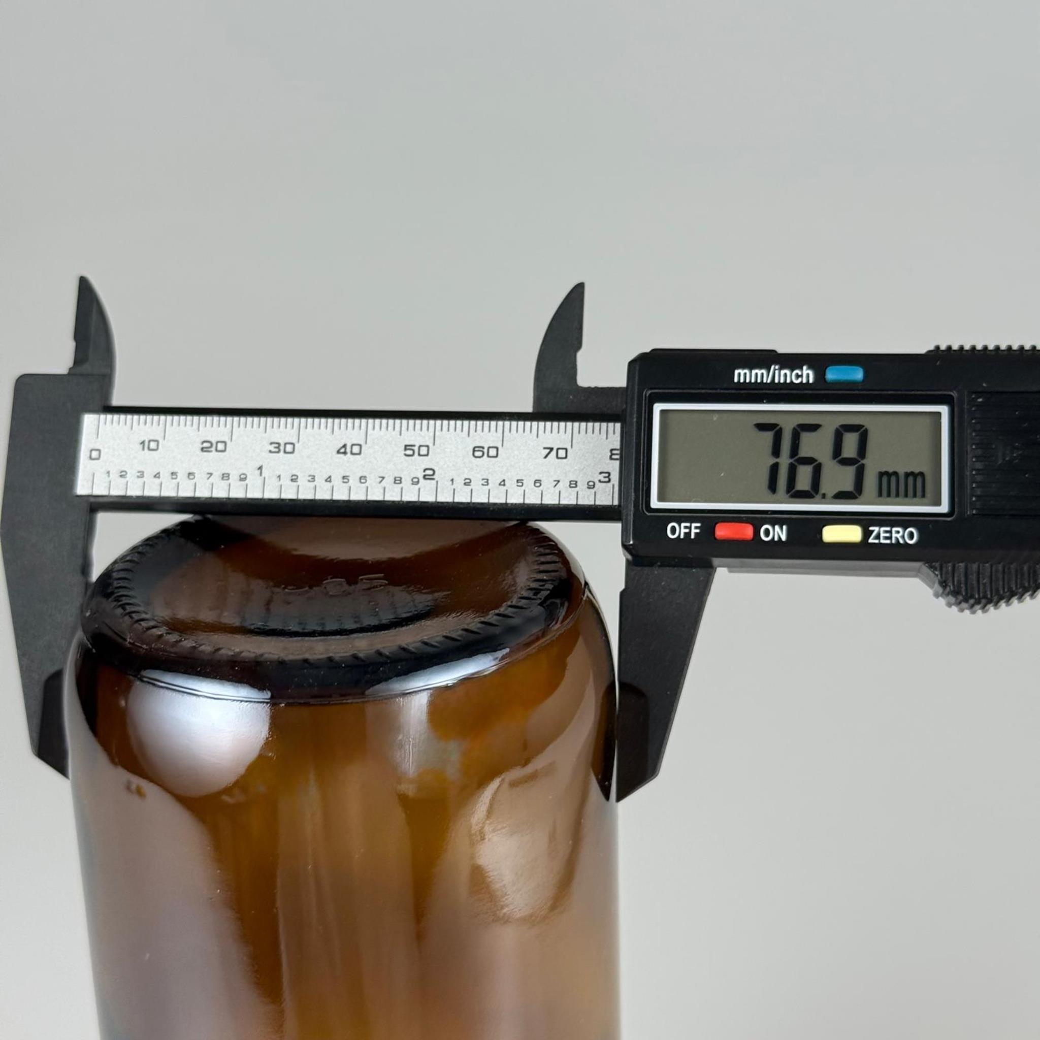 500 CC AMBER TOMBUL ÖZEL SERİ CAM ŞİŞE - METAL ALÜMİNYUM SİYAH KÖPÜK CONTALI KAPAKLI - 500 ML CAM ECZA ŞİŞESİ - KAHVERENGİ