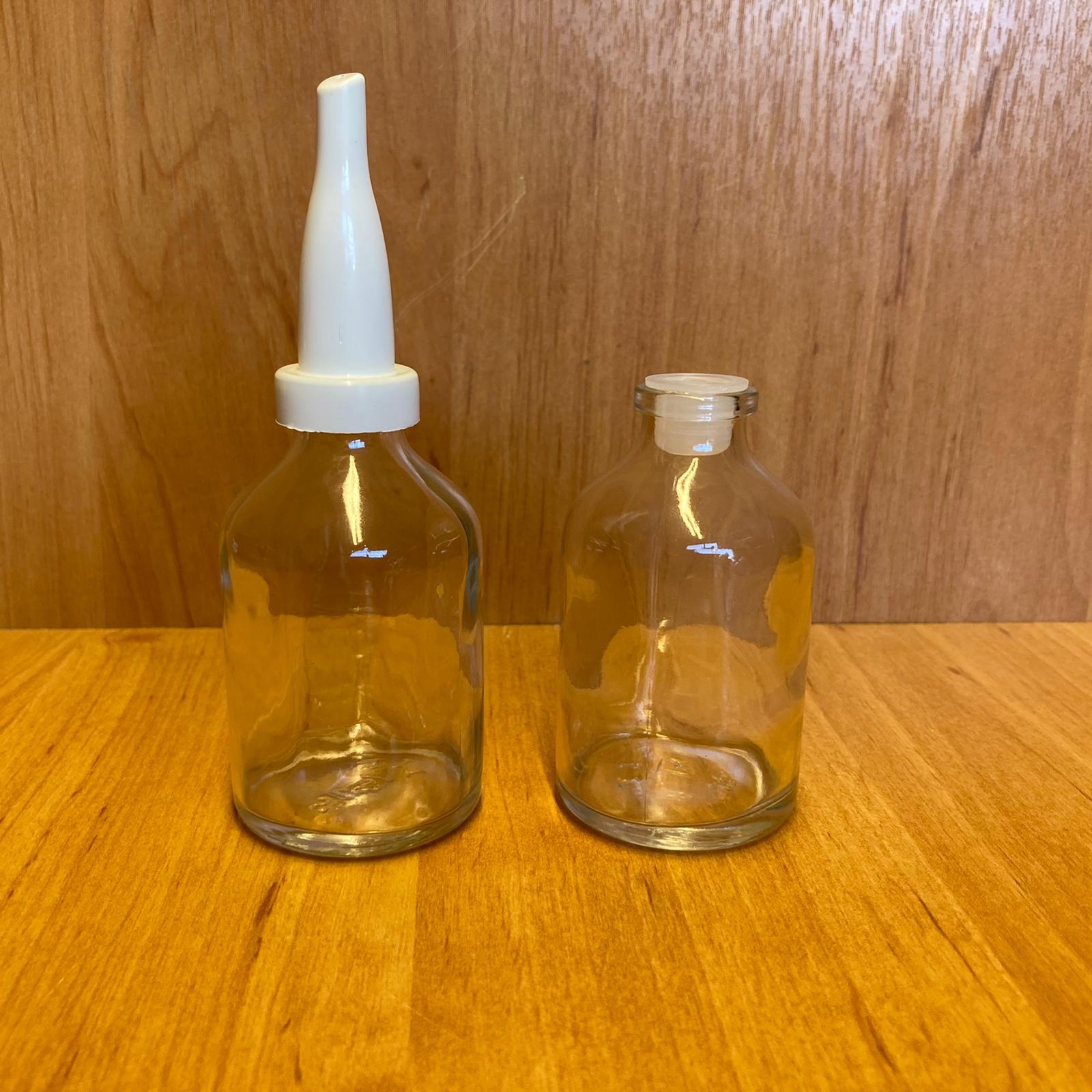 50 CC FLAKON PENİSİLİN ŞİŞESİ - BEYAZ ÜSTTEN DAMLALIKLI - PLASTİK TIPALI - 50 ML DAMLALIKLI CAM ŞİŞE