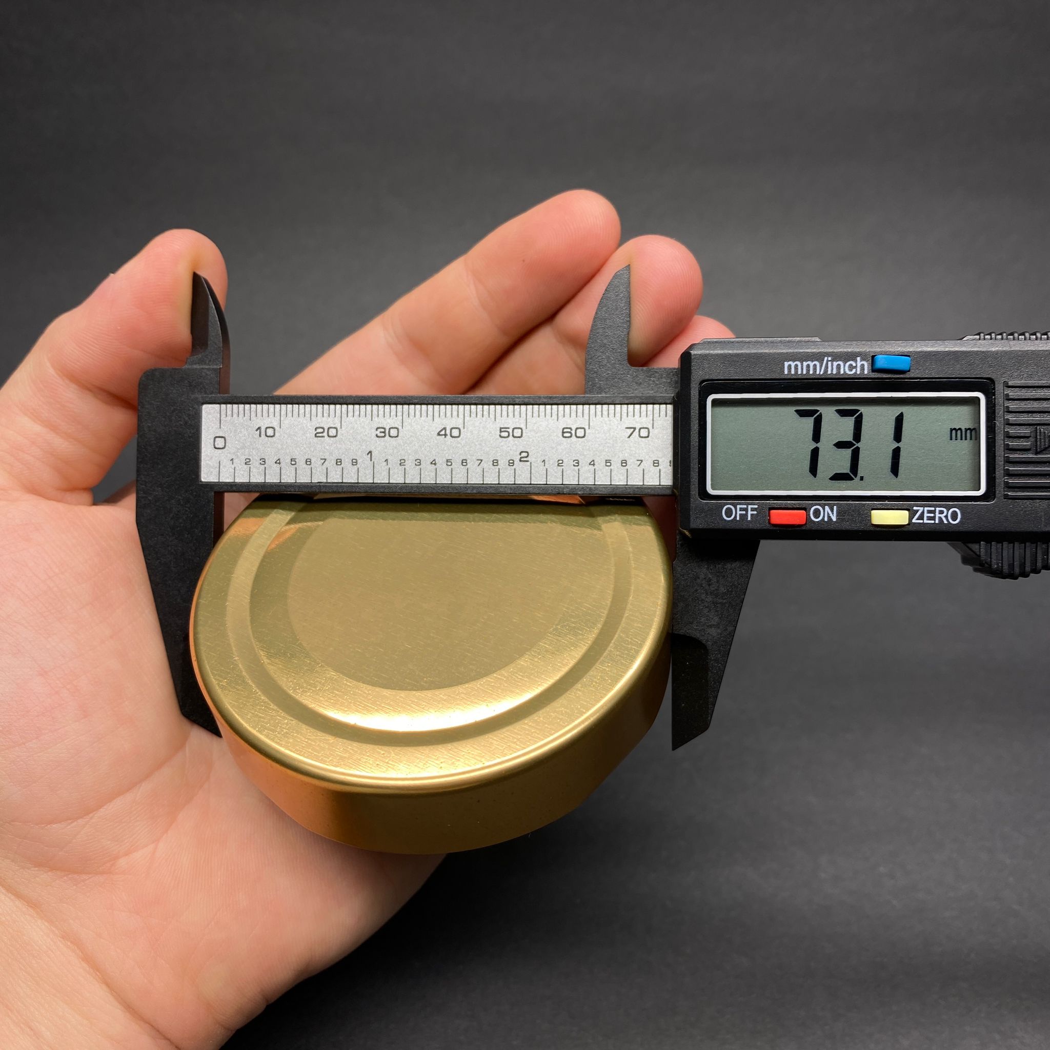 70 MM TWİST-OFF DERİN GOLD METAL KAPAK