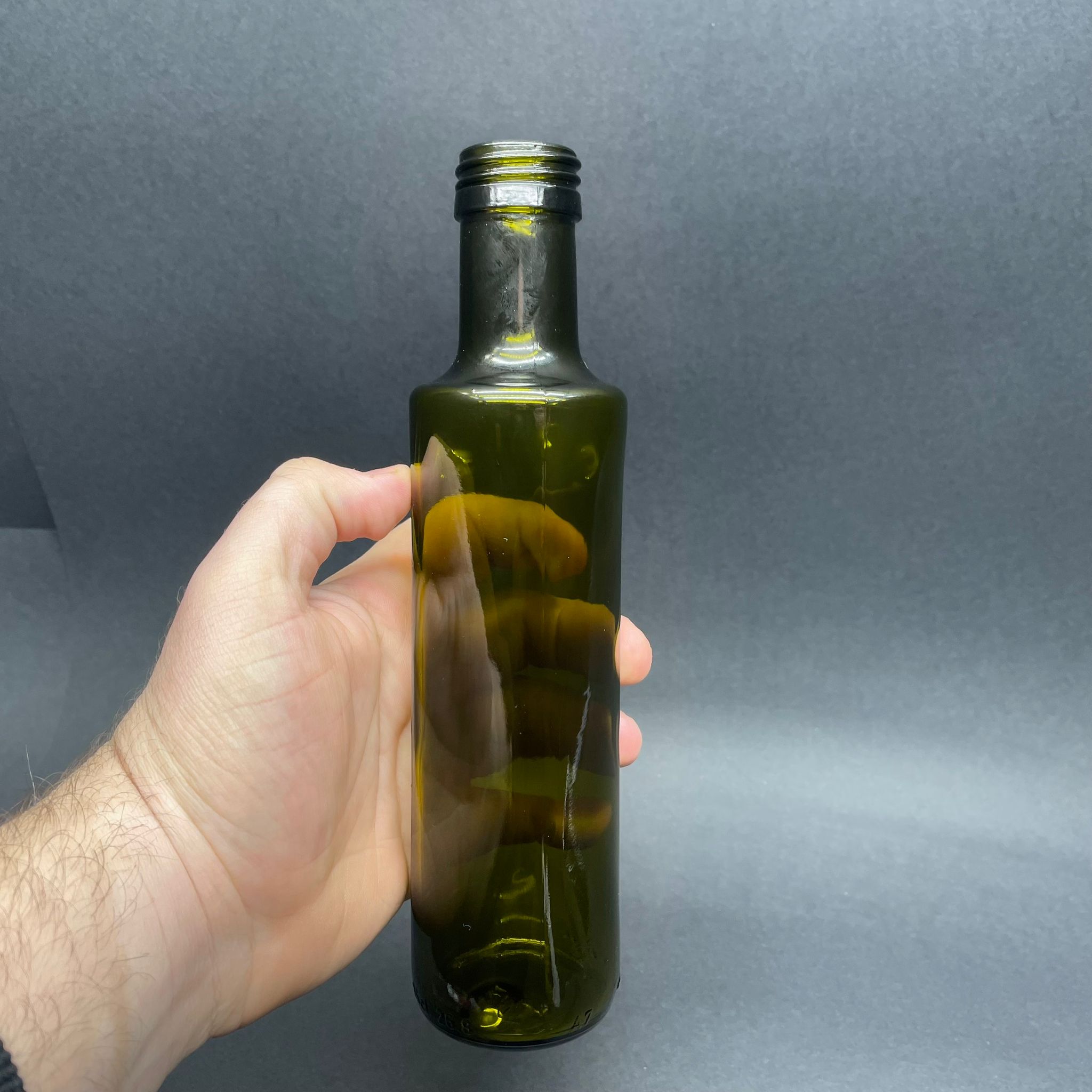 250 CC YEŞİL GEOLİVE CAM ŞİŞE KAPAKSIZ (31 AĞIZ) - 250 ML OVAL ŞİŞE - GEOLİVE ŞİŞE 250 ML - ZEYTİNYAĞI İÇİN RENKLİ CAM ŞİŞELERİ - ŞİŞECAM ÜRÜN KODU: 121025