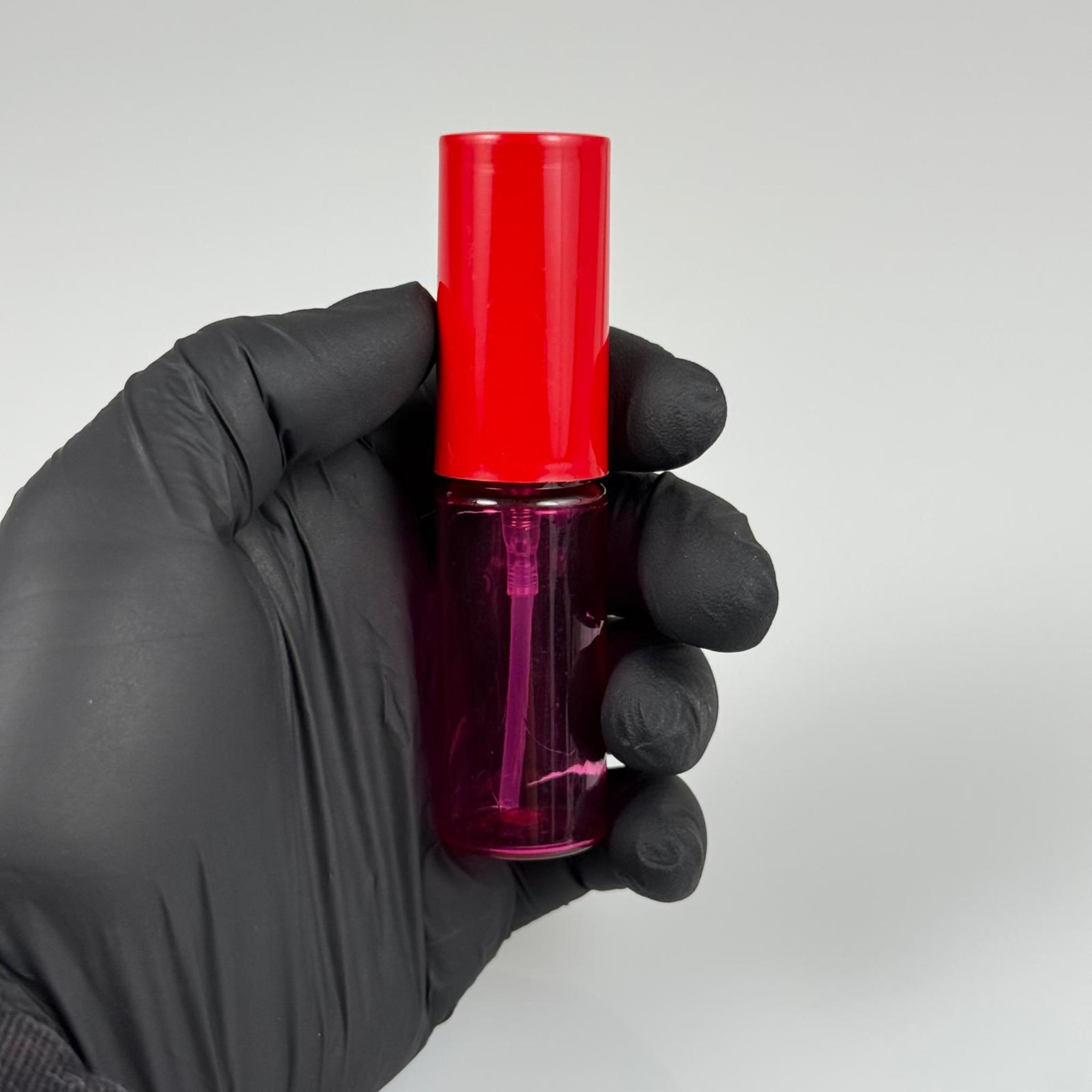 15 CC PEMBE PARFÜM ŞİŞESİ PLASTİK - SİYAH SPREY + KIRMIZI KAPAK - 15 ML PARFÜM ŞİŞESİ PET
