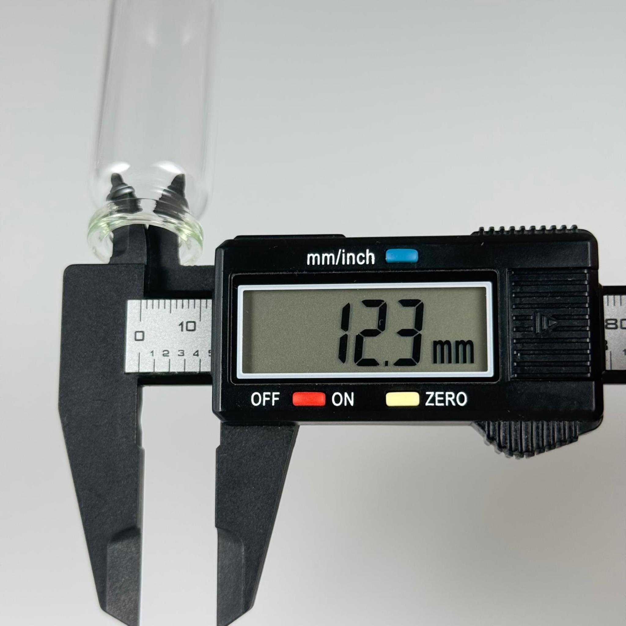BOROSİLİKAT CAM ŞİŞE - 18 CC - 22x70 MM - ÇEKME CAM BORU FLAKON İNCE PENİSİLİN ŞİŞESİ - AĞIZ ÇAPI 20 MM