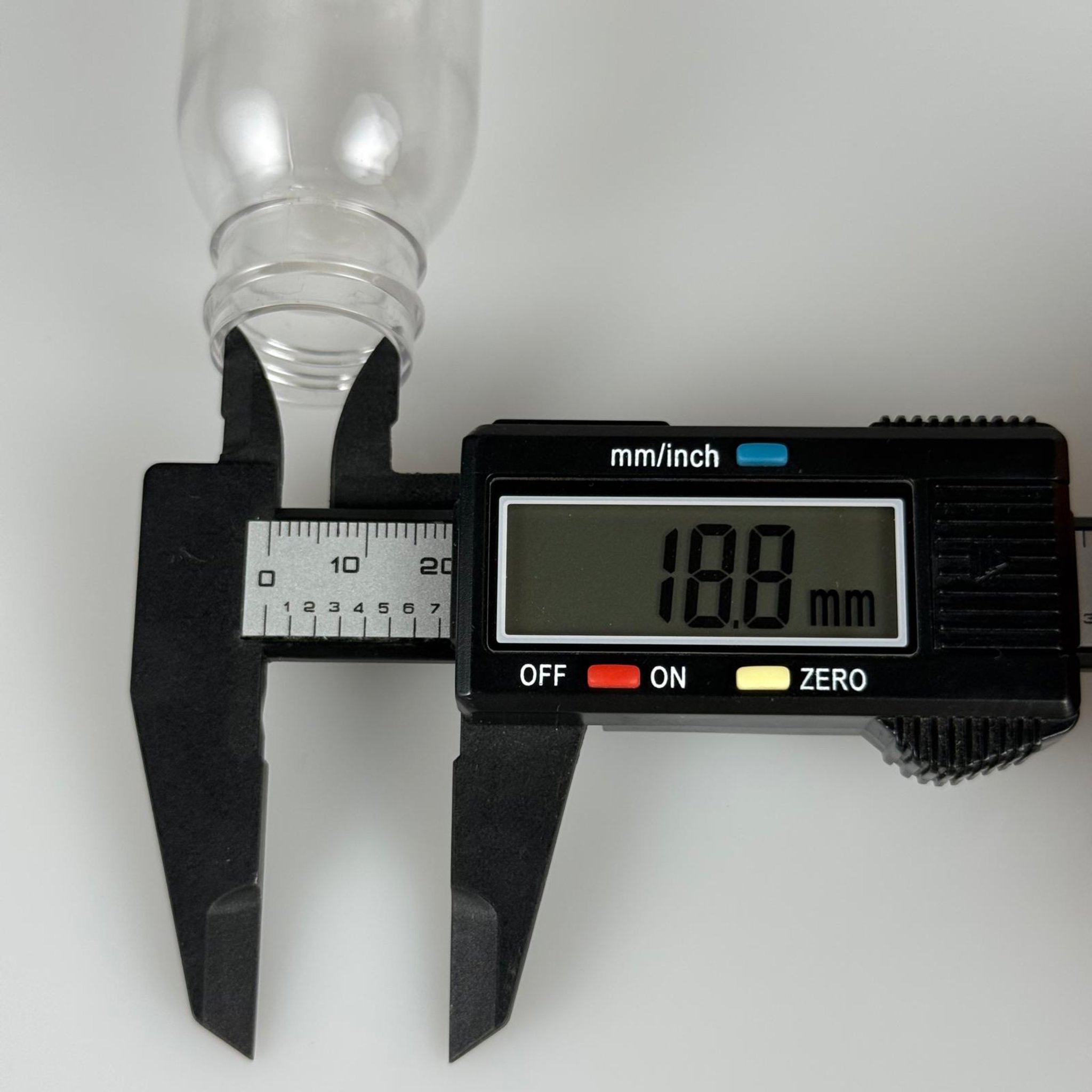 50 CC SERT PLASTİK ŞİŞE KAPAKSIZ (24 AĞIZ) KAPAKSIZ - 50 ML SERT MODEL PET ŞİŞE