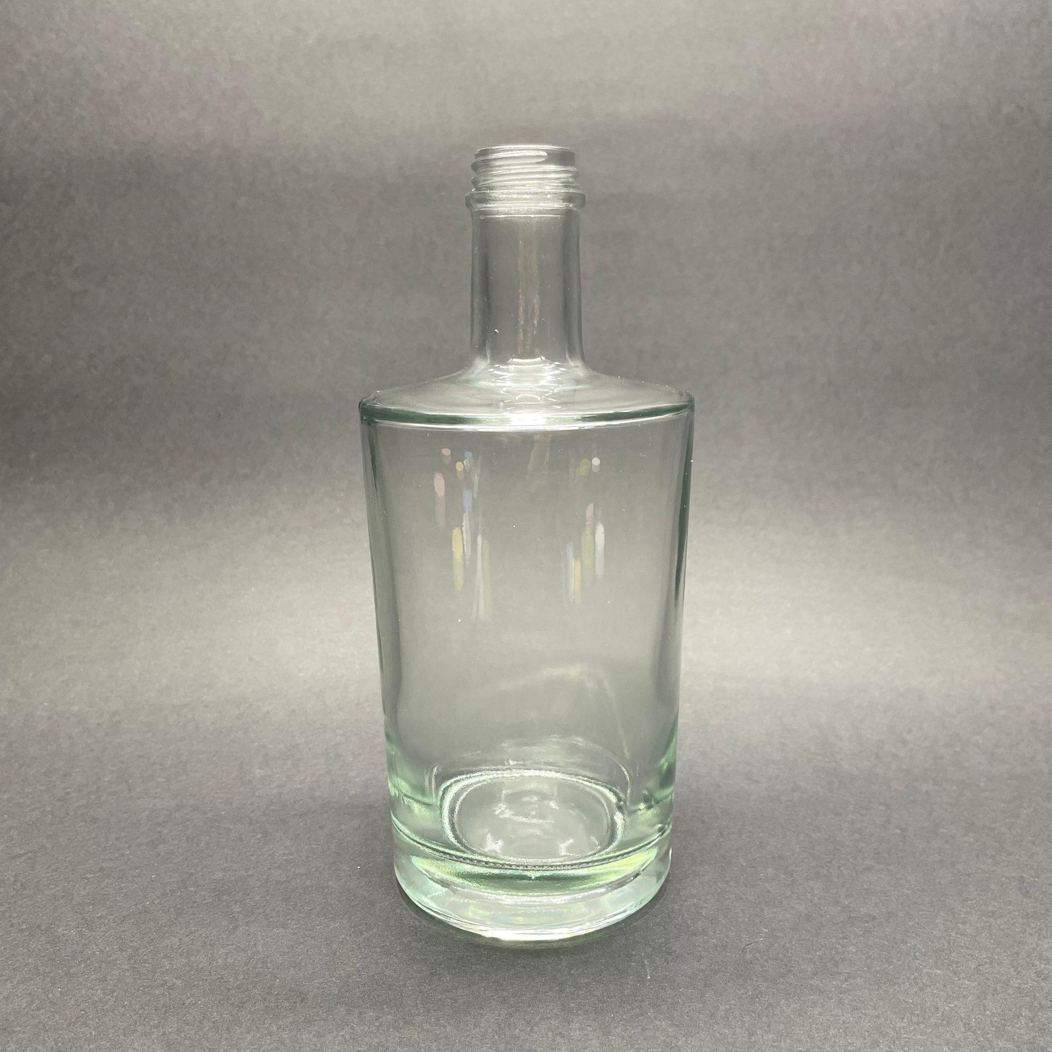 500 CC KALIN DİPLİ LÜKS CAM ŞİŞE - 28 MM ÖZEL AĞIZ - 500 ML SİLİNDİR ÖZEL CAM ŞİŞE