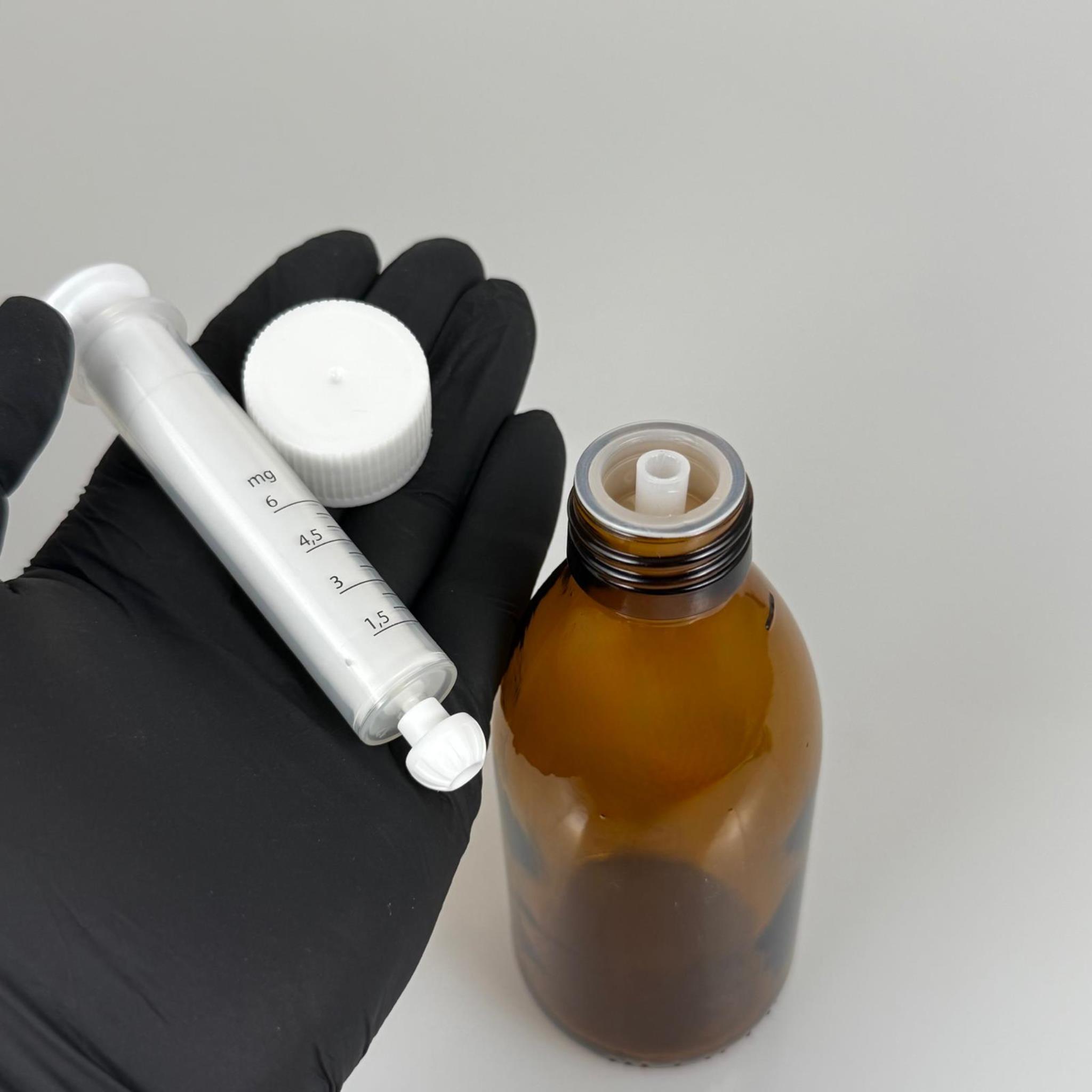 200 ML CAM ECZA ŞİŞESİ + 6 ML DOZAJ PİPETİ + DOZAJ TIPASI + CONTALI PLASTİK KAPAK TAKIM