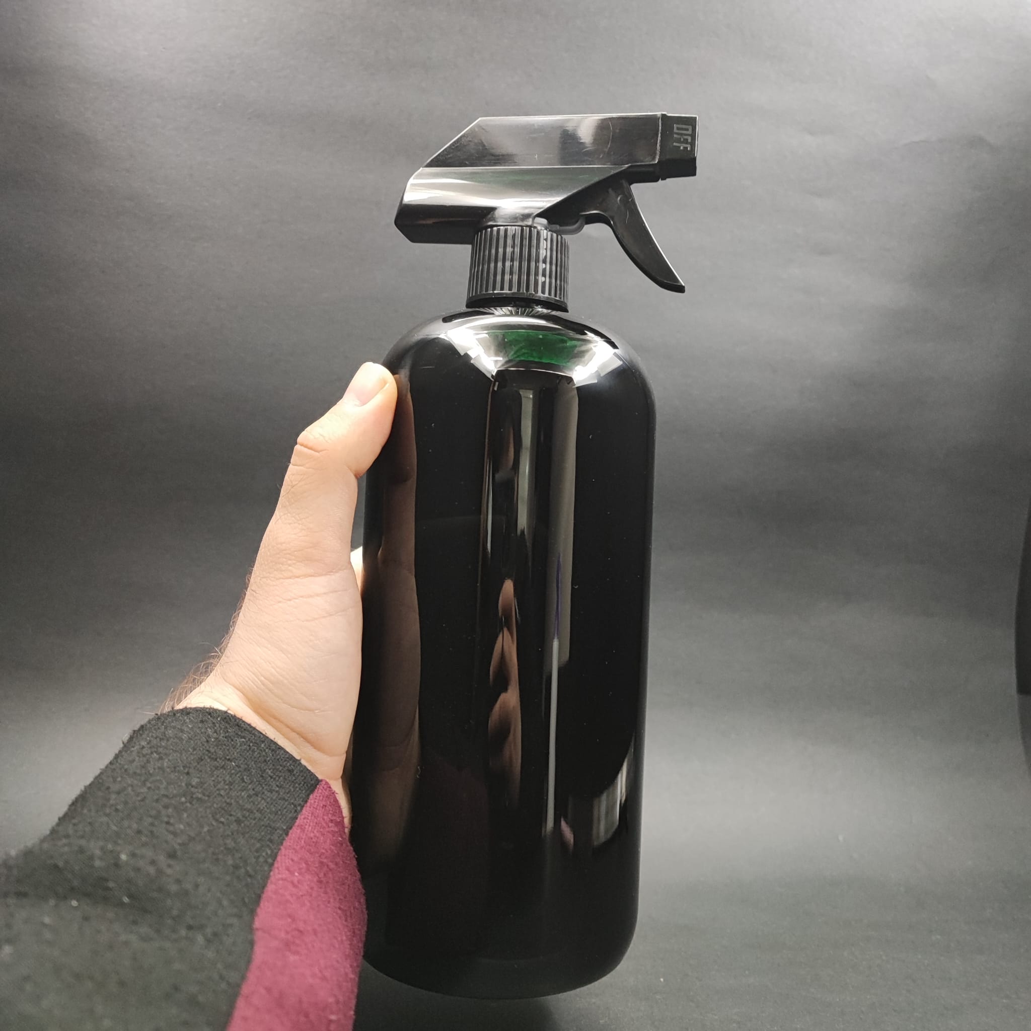 1000 CC SİYAH PLASTİK ŞİŞE - SİYAH TETİK SPREYLİ - 1000 ML SİYAH BOŞ SPREYLİ PET ŞİŞE - OTO BAKIM SPREYİ