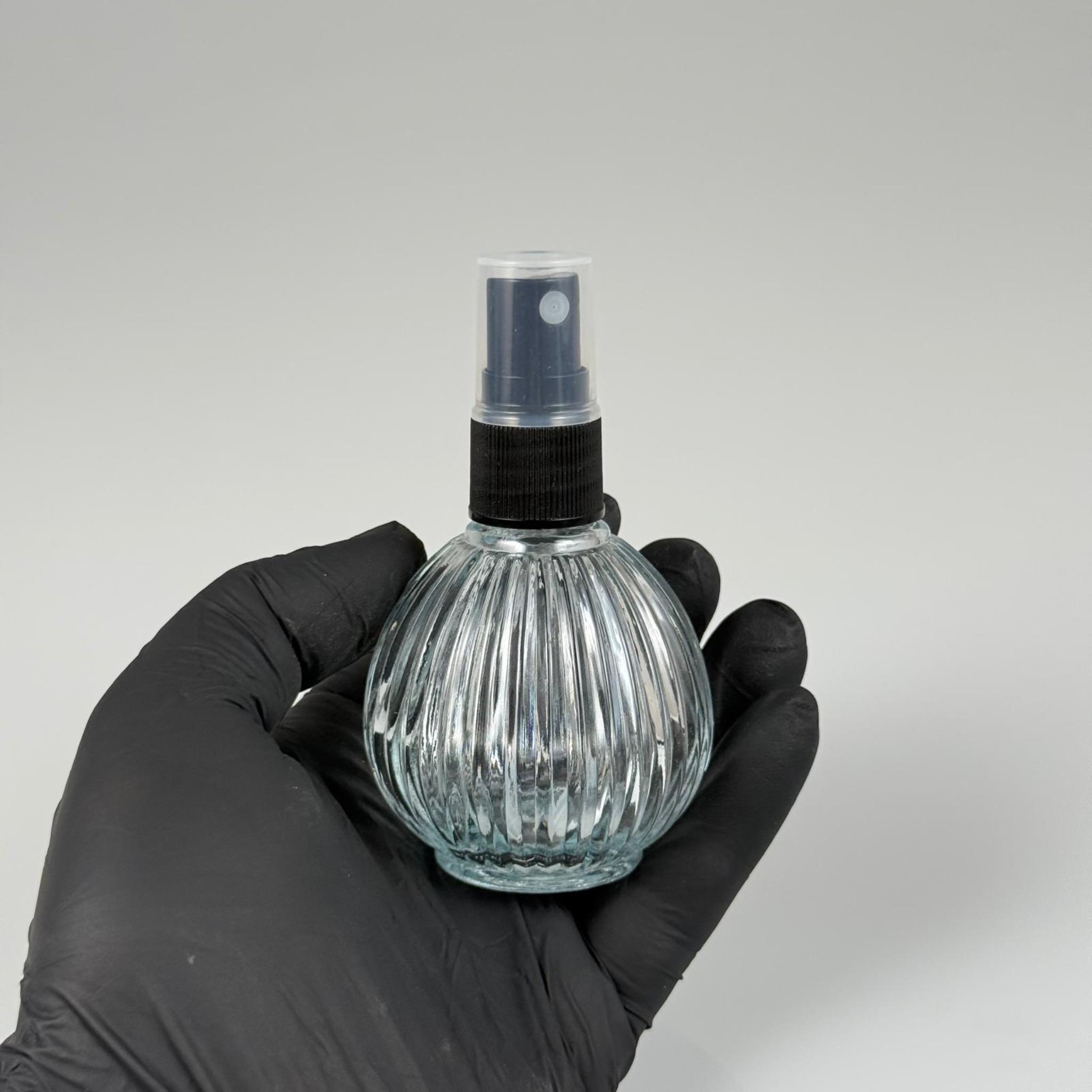 50 CC ÇİZGİLİ TOP CAM ŞİŞE + SİYAH SPREY FISFIS - 50 ML HEDİYELİK CAM KOLONYA ŞİŞESİ - DÜĞÜN, NİŞAN, SÖZ, KINA, CENAZE, PROMOSYON İÇİN HEDİYELİK KOLONYA ŞİŞELERİ