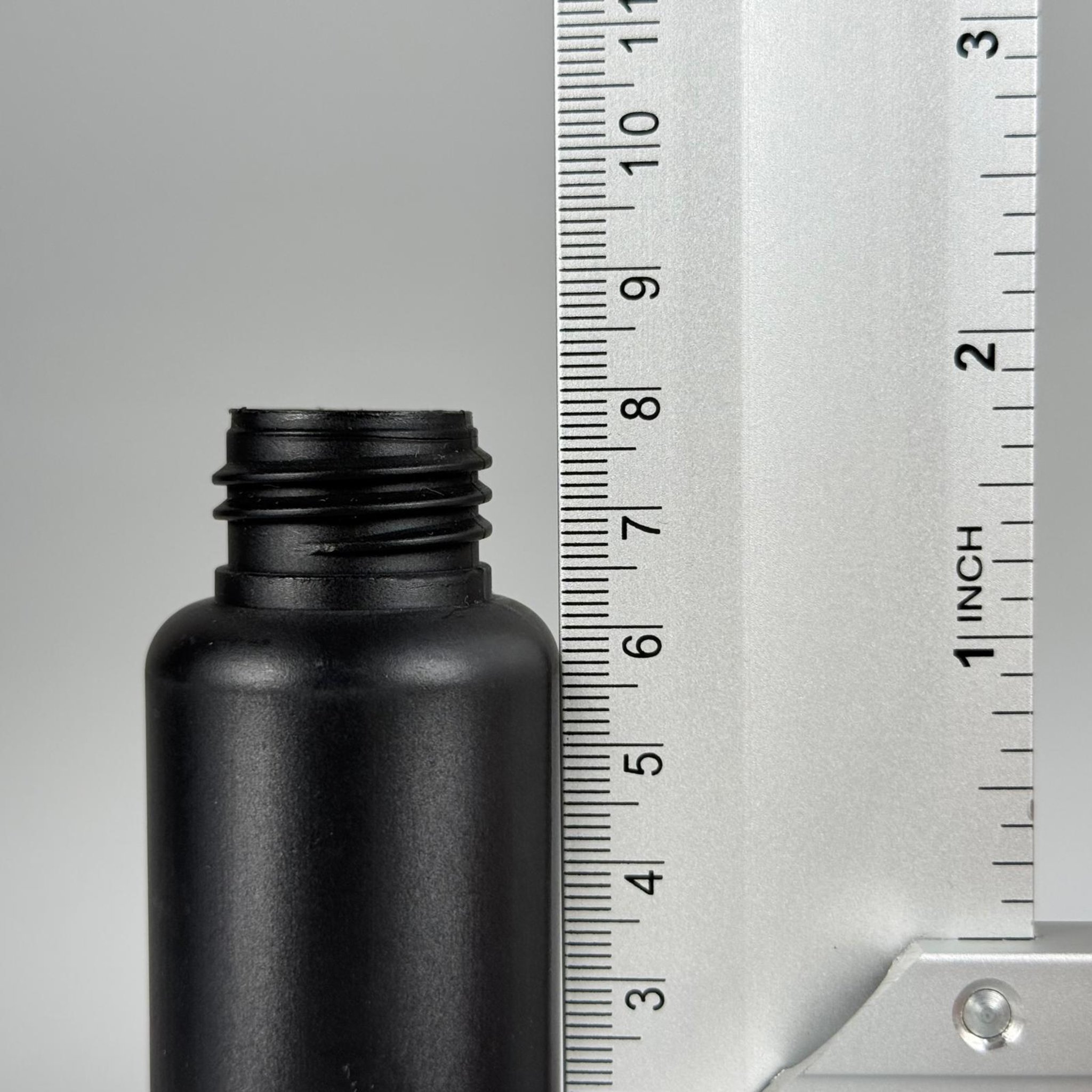 50 CC SİYAH POLİETİLEN PLASTİK ŞİŞE - 24 AĞIZ KAPAKSIZ - 50 ML PLASTİK ŞİŞE