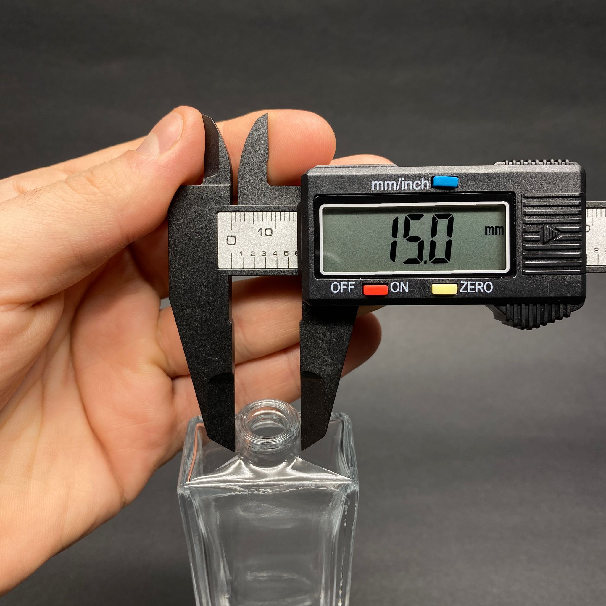 50 ML UZUN DİKDÖRTGEN MODEL FORTUNE PARFÜM ŞİŞESİ - KAPAKSIZ (AĞIZ 15 MM GEÇME KOLAY KAPAMA)
