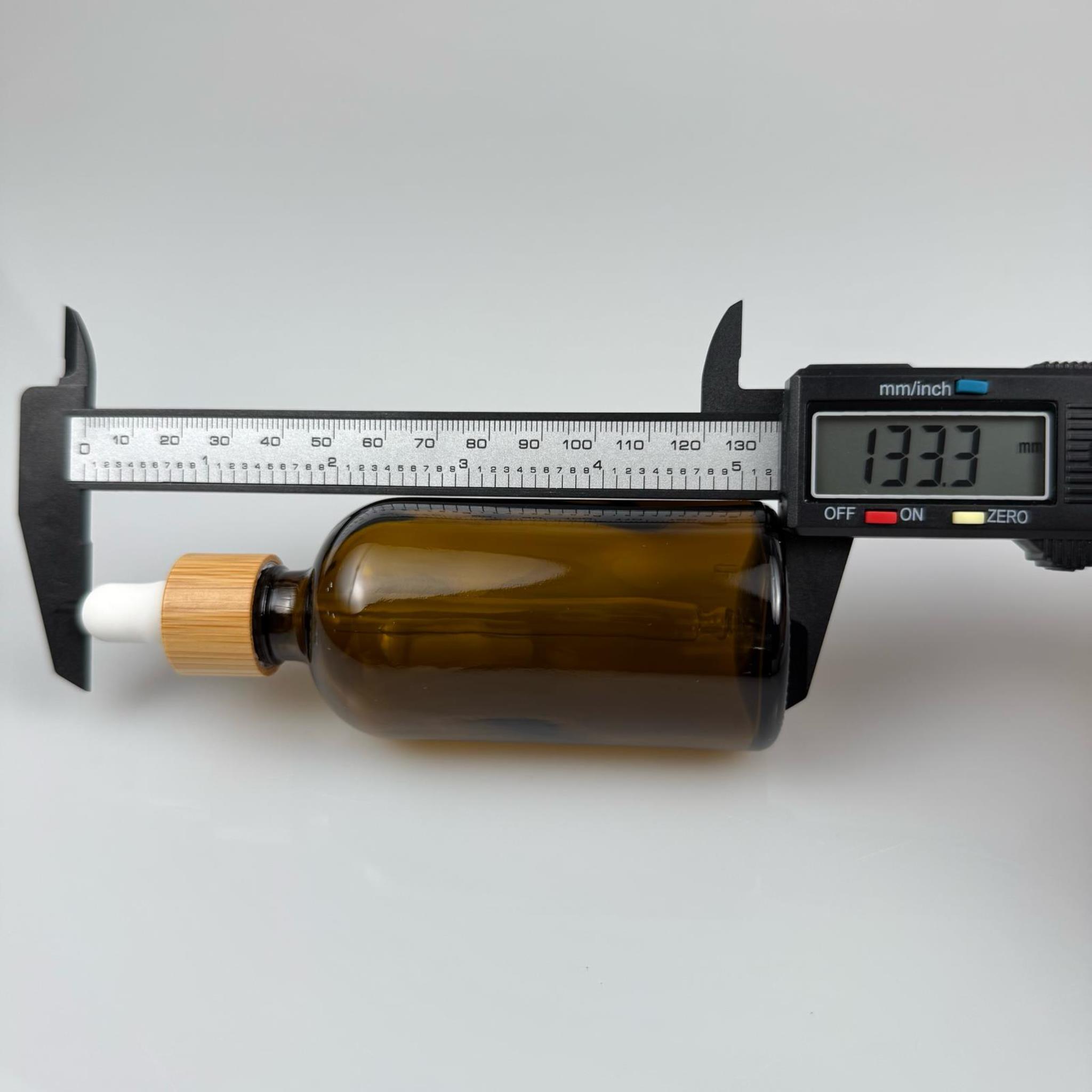 100 CC AMBER CAM DAMLALIKLI ŞİŞE - BEYAZ EMZİK - BAMBU AHŞAP KAPAK - 100 ML BAMBU KAPAKLI CAM DAMLALIKLI ŞİŞE