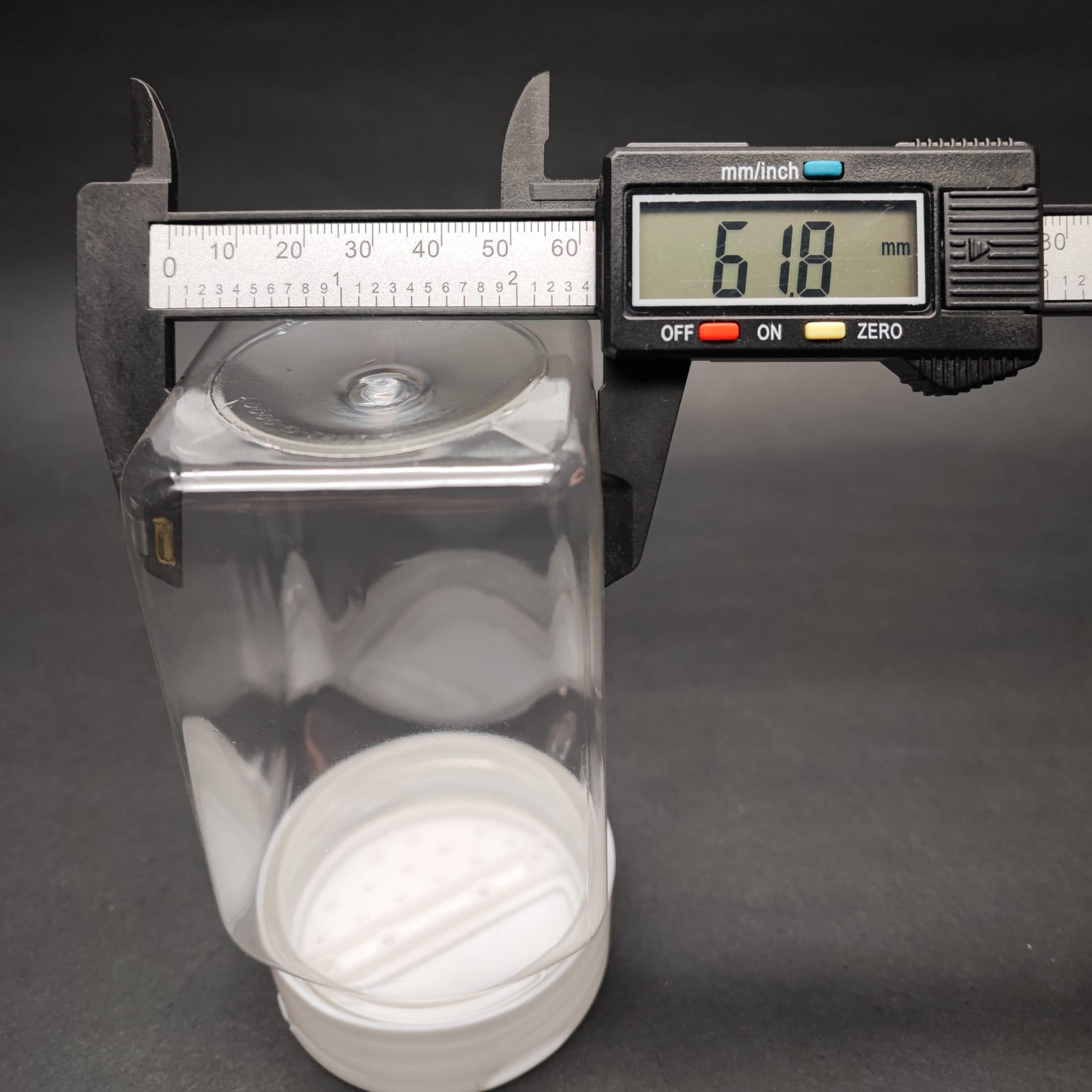370 CC KARE PET BAHARAT KAVANOZU - BEYAZ FLİPTOP BAHARAT KAPAKLI + SIZDIRMAZ KENDİNDEN YAPIŞKANLI KÖPÜK CONTALI -  toz kavanozu , baharat ambalajı , boş pudra şişesi . tuzluk , baharat düzenleyici set için kavanoz