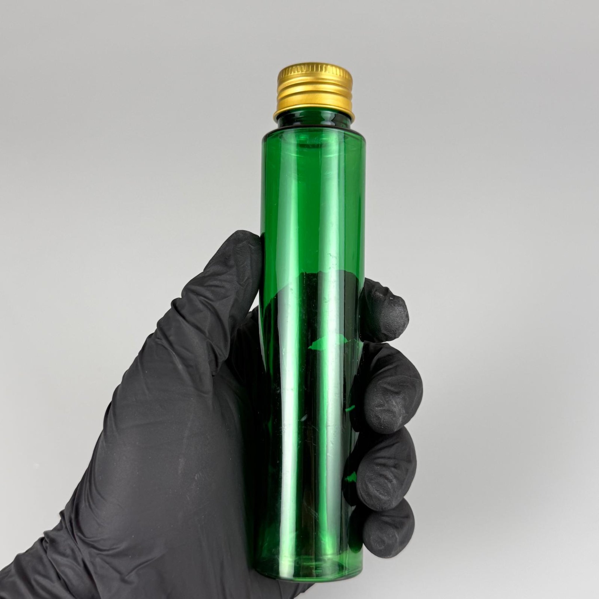 100 CC UZUN SİLİNDİR YEŞİL PET ŞİŞE (24 GR - 24 AĞIZ ) + KÖPÜK CONTALI GOLD METAL ALÜMİNYUM KAPAK + KOLONYA TIPALI TAKIM - 100 ML BİBERİYE SUYU, LAVANTA YAĞI, SAÇ SERUM, TONİK VB İÇİN PLASTİK KOZMETİK AMBALAJLARI