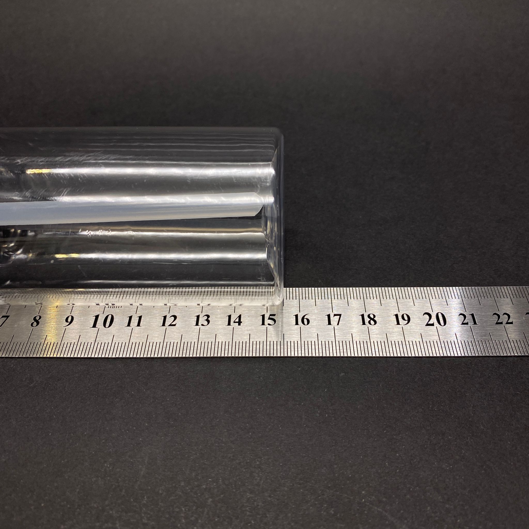 200 CC SİLİNDİR KESKİN KÜT MODEL SERT (25 GR) PET ŞİŞE - BEYAZ LOSYON KREM POMPALI - AĞIZ ÇAPI 24 MM - ŞEFFAF